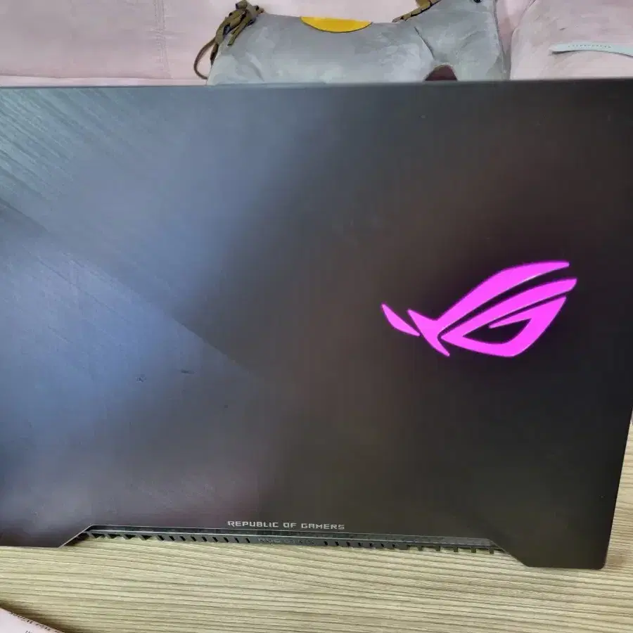 청주 개인)ASUS ROG I7 8750h GTX1070 게임 노트북