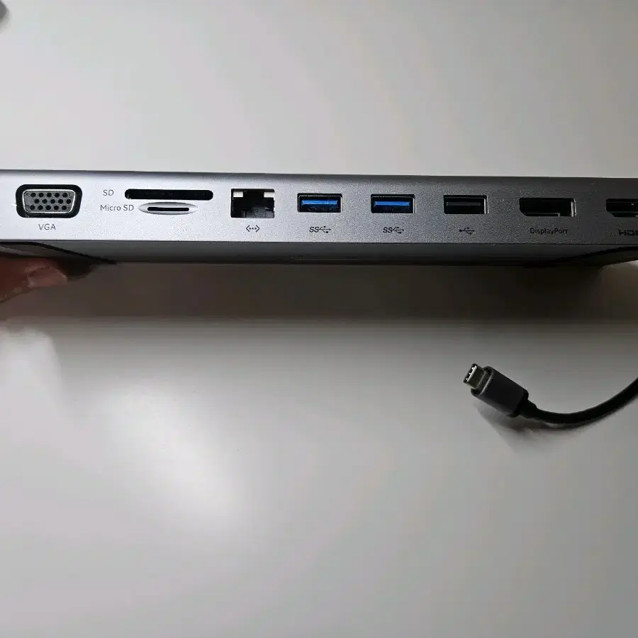 벨킨 USB C타입 11 in 1 멀티 포트 허브 독