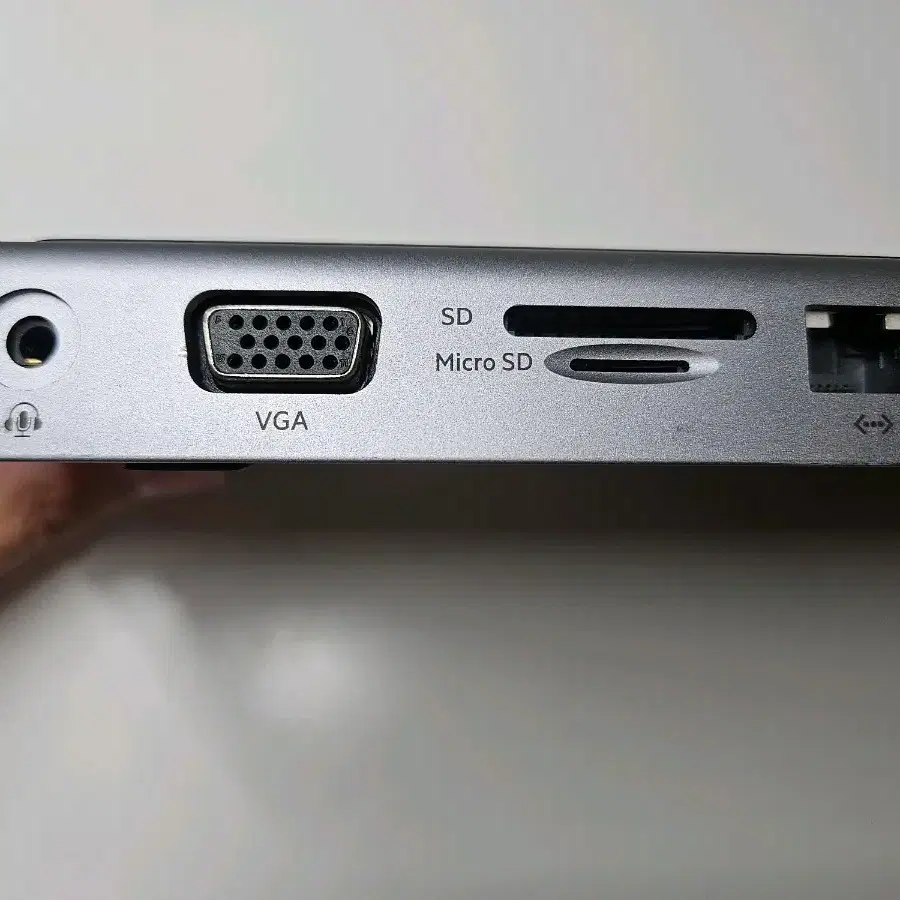 벨킨 USB C타입 11 in 1 멀티 포트 허브 독