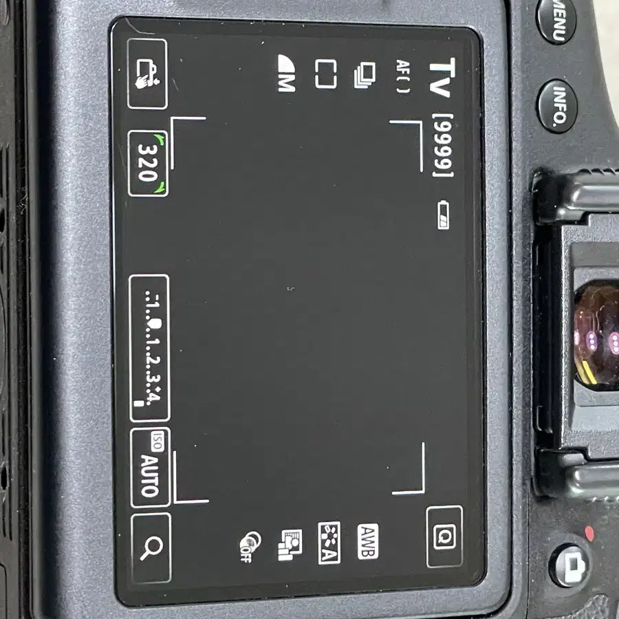 캐논 DSLR 750D , 렌즈4개, 배터리2개, 가방2개