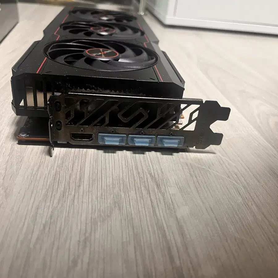 사파이어 라데온 rx6800xt 그래픽카드 풀박스 판매