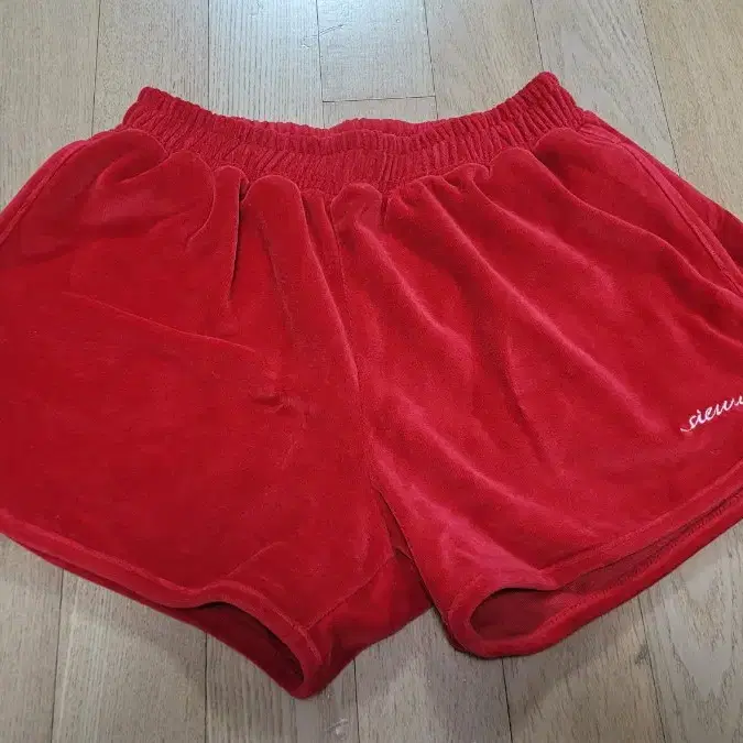 시엔느 베니스 숏츠 sienne venice shorts red