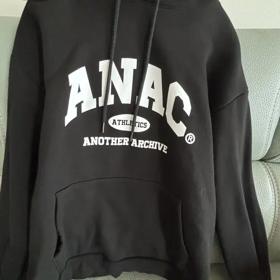 ANAC 후드티