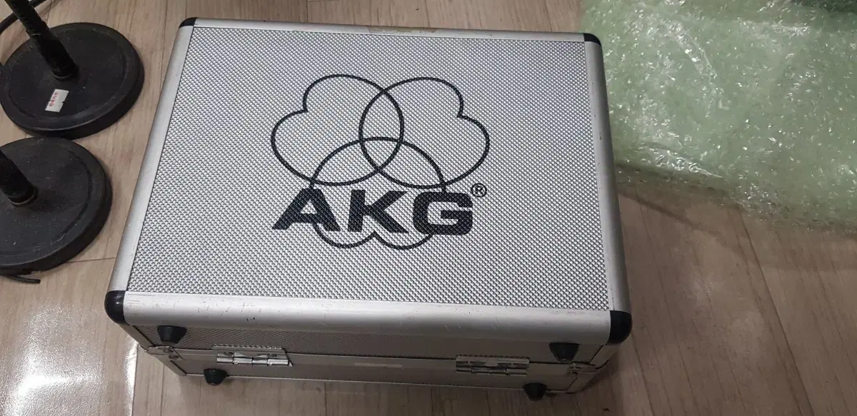 akg 음향장비케이스 1개, 일반케이스1개