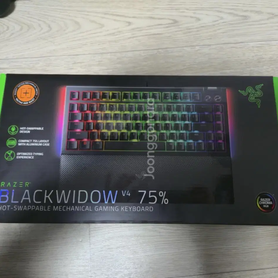 Razer 블랙위도우v4 75% 팝니다~ 직거래 만 합니다