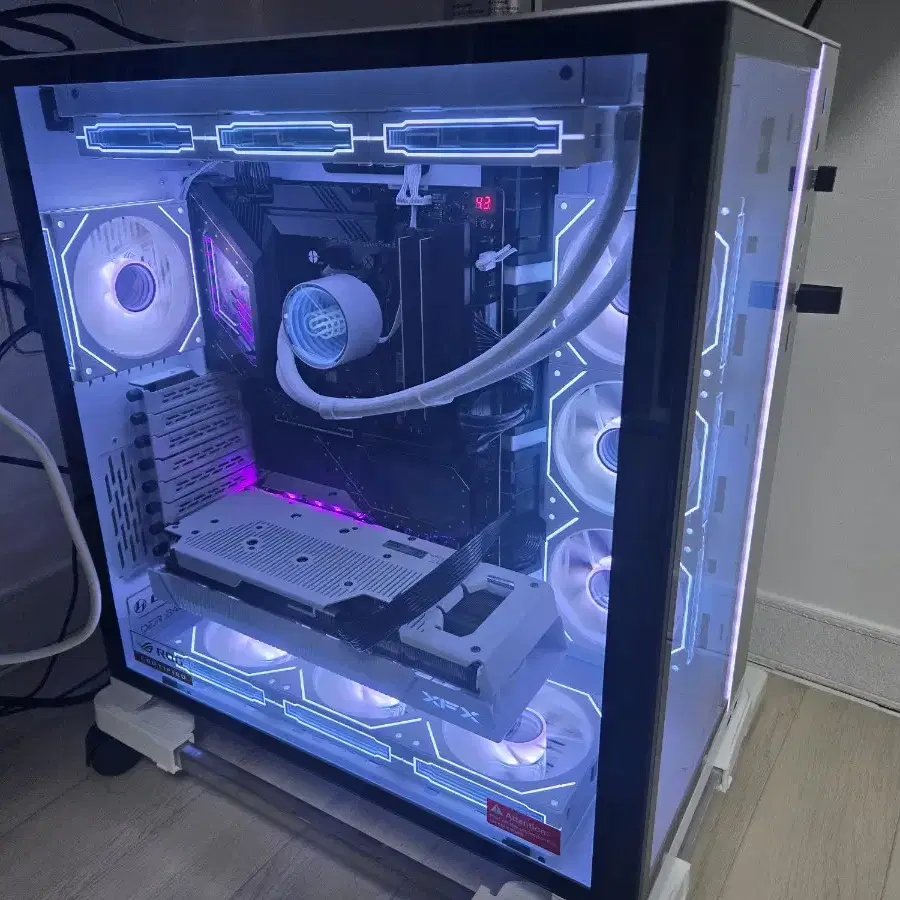 amd 9800x3d 본체 팝니다