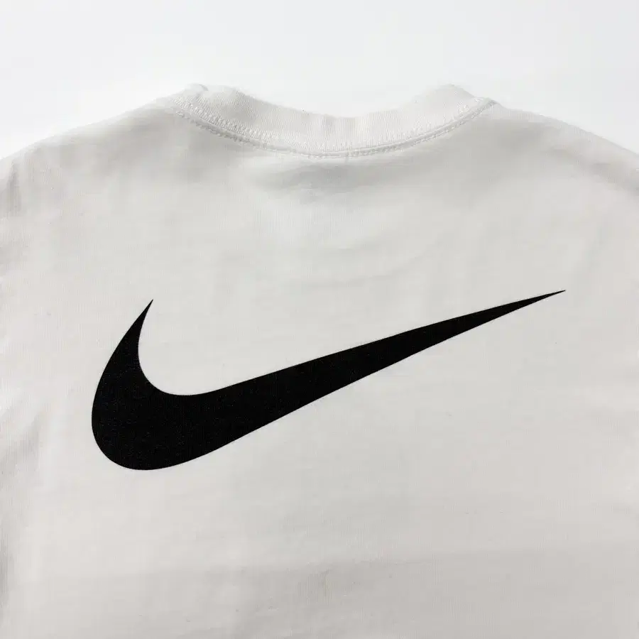 Stussy x Nike 스투시 x 나이키 화이트 롱슬리브