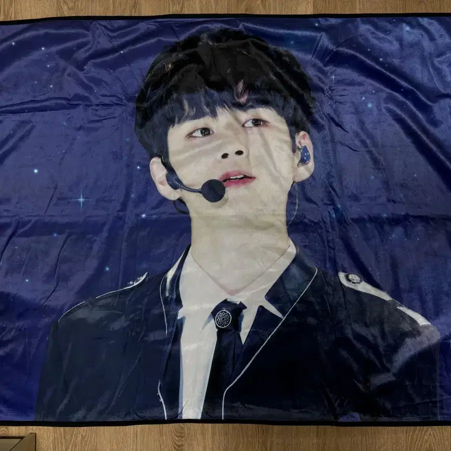 옹성우 포토담요 팔아요