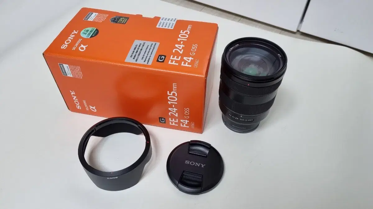 소니 FE 24-105mm f4 G OSS 렌즈 정품. 풀박구성.