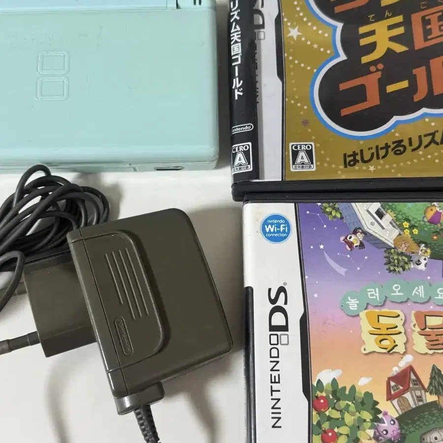 닌텐도 ds lite + 놀동숲 칩 + 리듬세상 일본어판