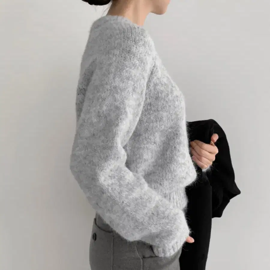 (무료배송) GROOMING EVERYWHERE Ram Knit