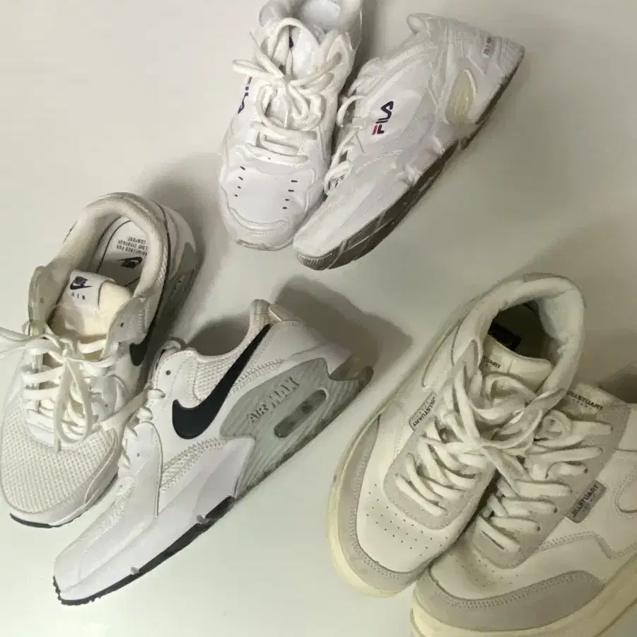 여자 신발 (Nike Air Max, FILA DLS Foam 등)