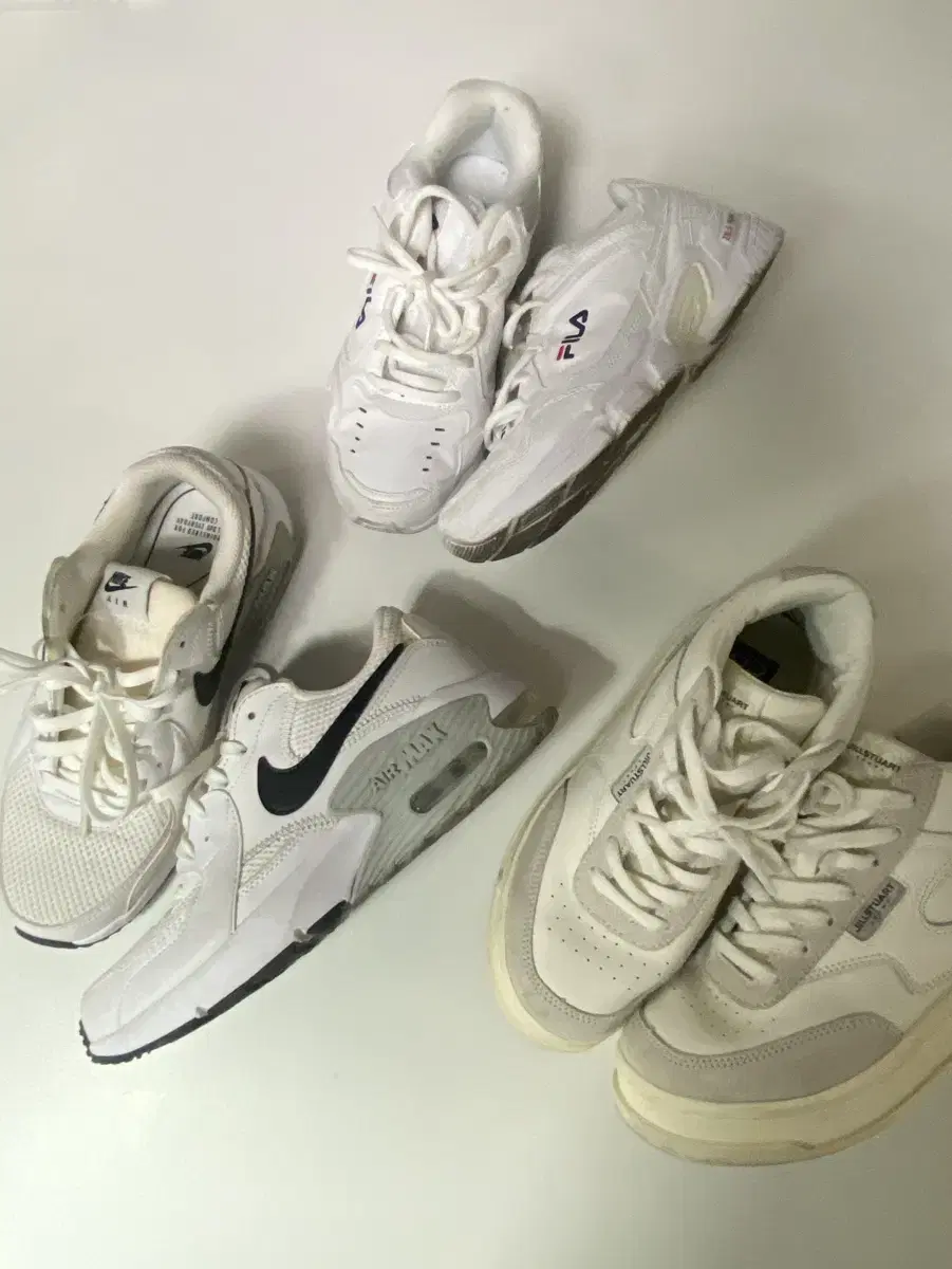 여자 신발 (Nike Air Max, FILA DLS Foam 등)