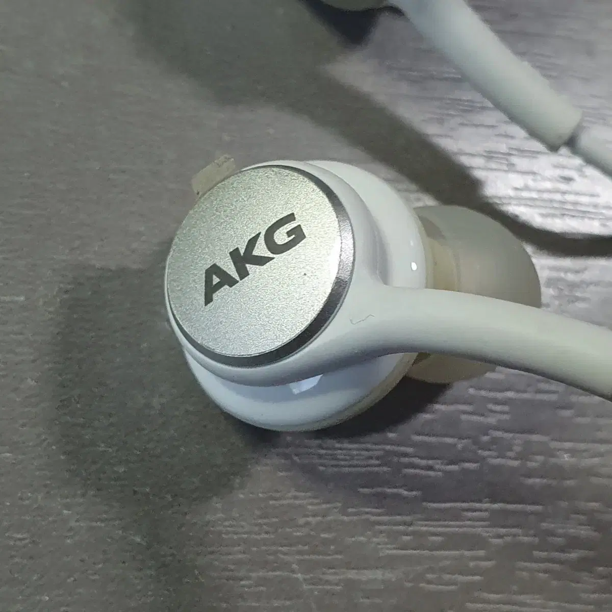 음질좋은 AKG 유선이어폰 3.5파이 이어폰 이어셋