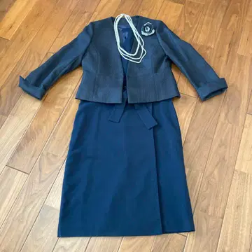 세레모니 원피스 - 코사지, 펄 장식 목걸이 포함