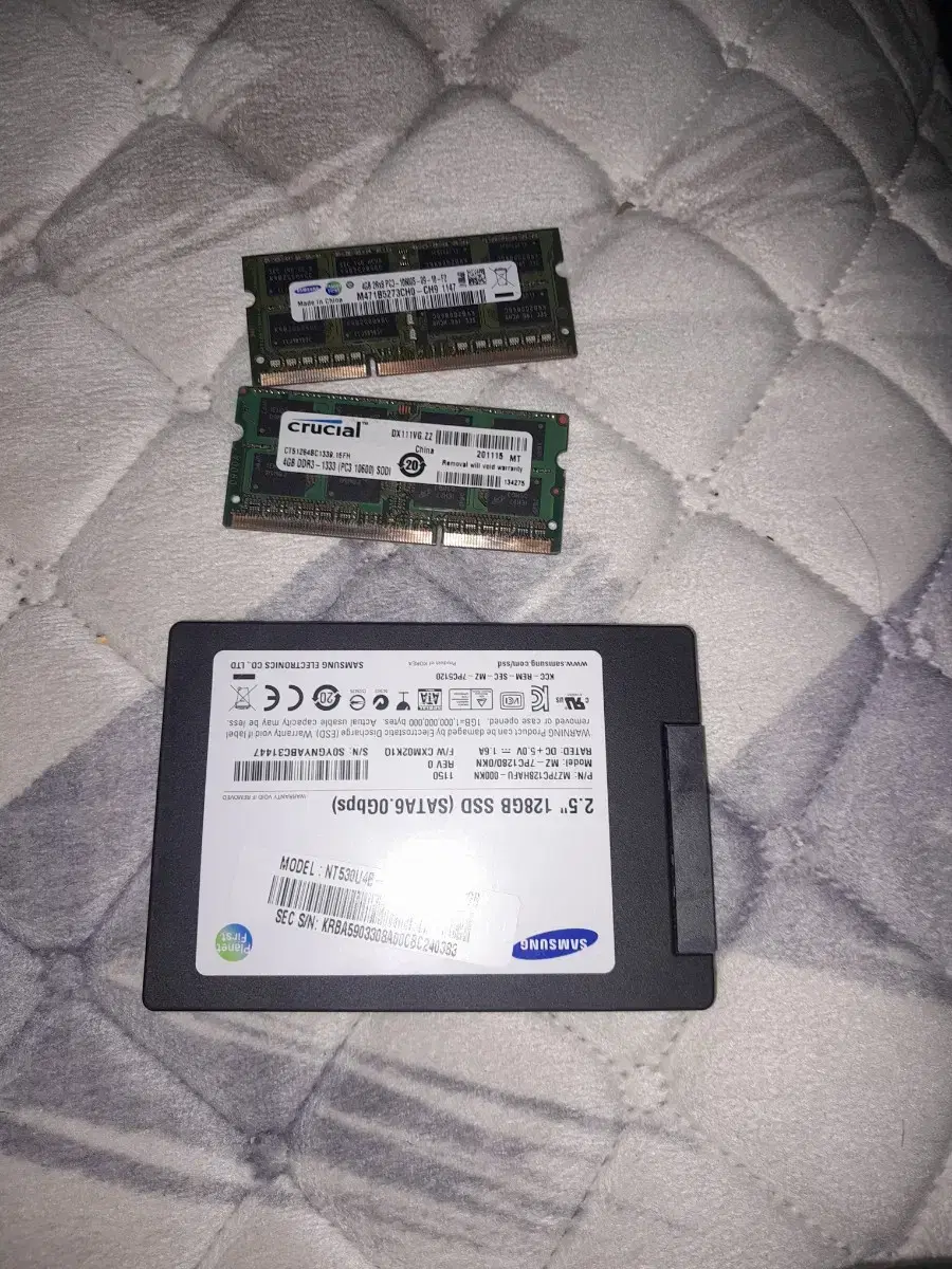 노트북용~ddr3 4GB(2개)+SSD120GB=묶음양도