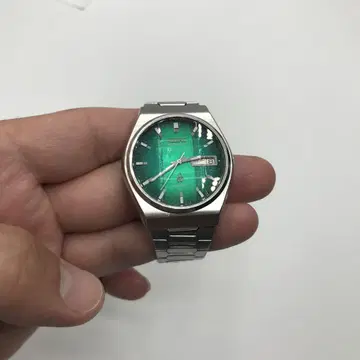 세이코 QZ 7123-8020 타입2 데이데이트 그린 다이얼