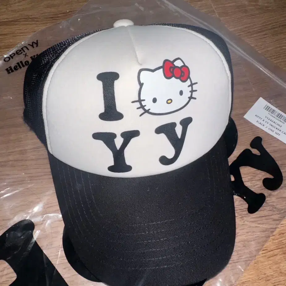 오픈와이와이 헬로키티 모자 open yy kitty cap