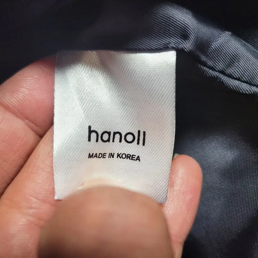 한올(HANOLL) 블랙칼라 클래식코트 프리사이즈 새상품