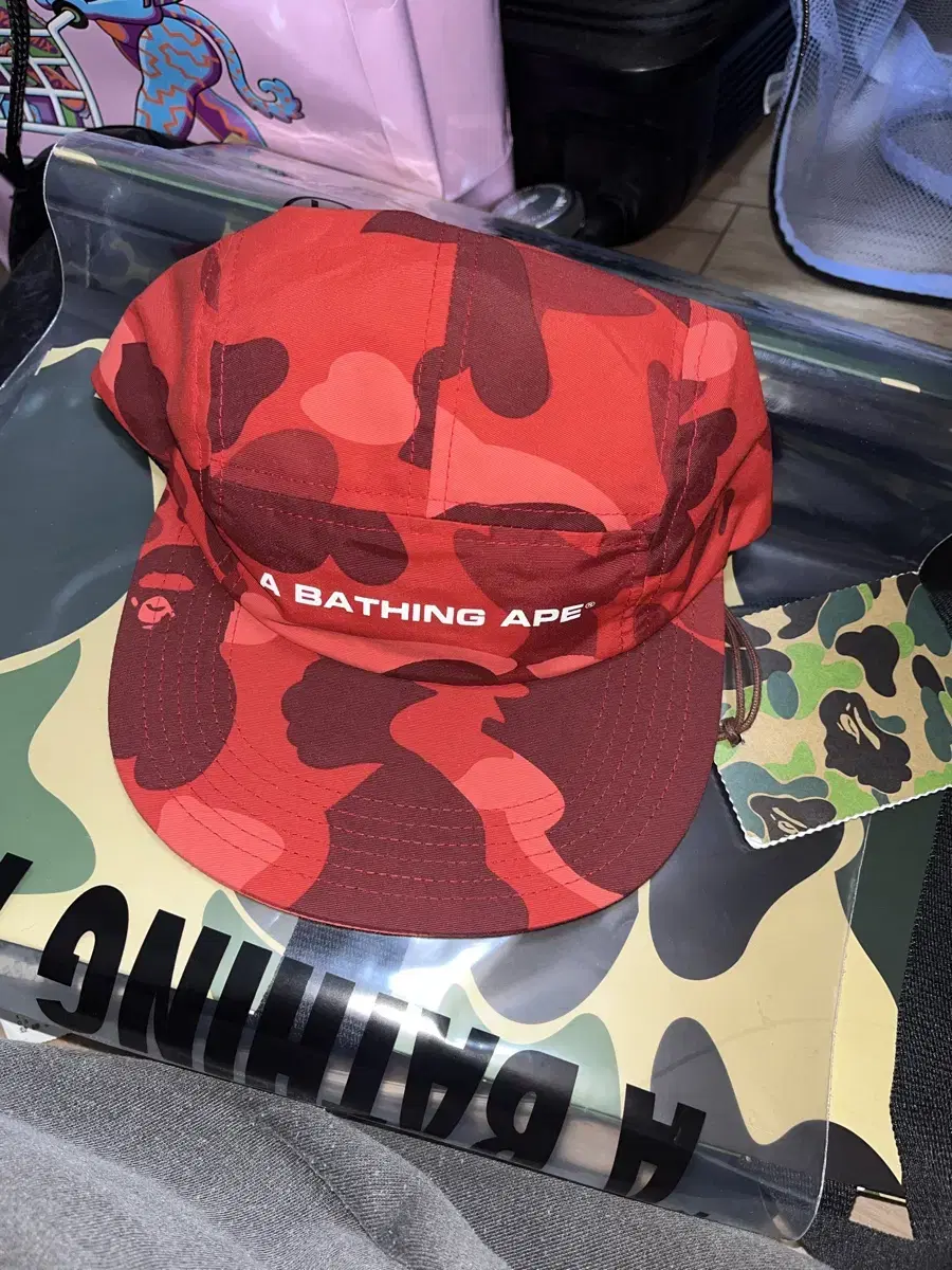 (새상품) bape 베이프 카모 캡모자 레드