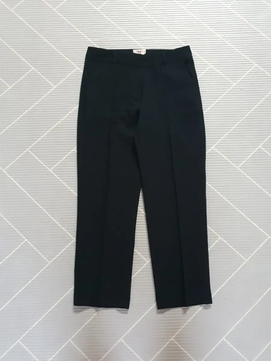 (One-time wear) M-slacks, pants, straight pants, straight pants