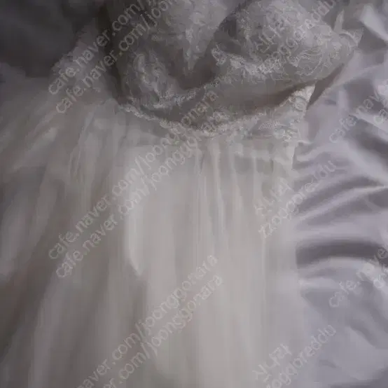 BHLDN 셀프웨딩 촬영용 야외용 드레스