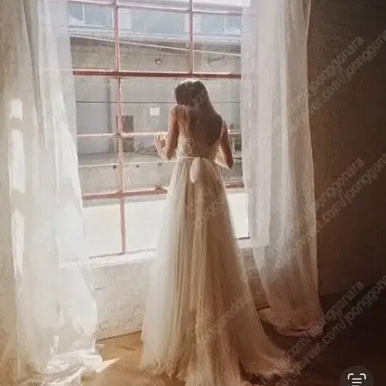 BHLDN 셀프웨딩 촬영용 야외용 드레스