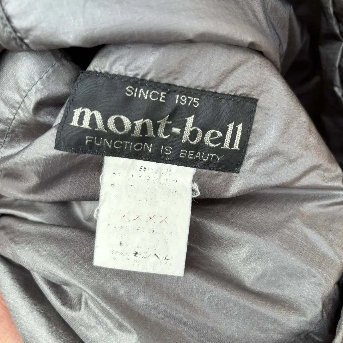 Montbell 몽벨 그레이 경량 베스트