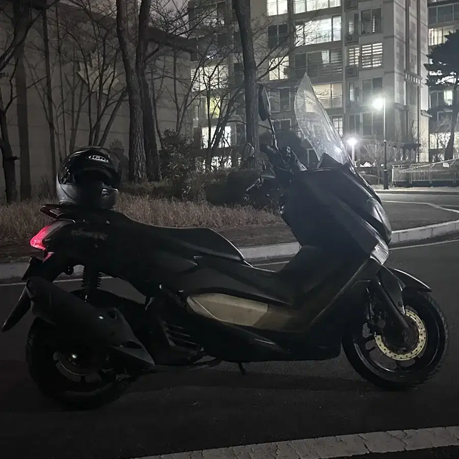 NMAX 125 abs