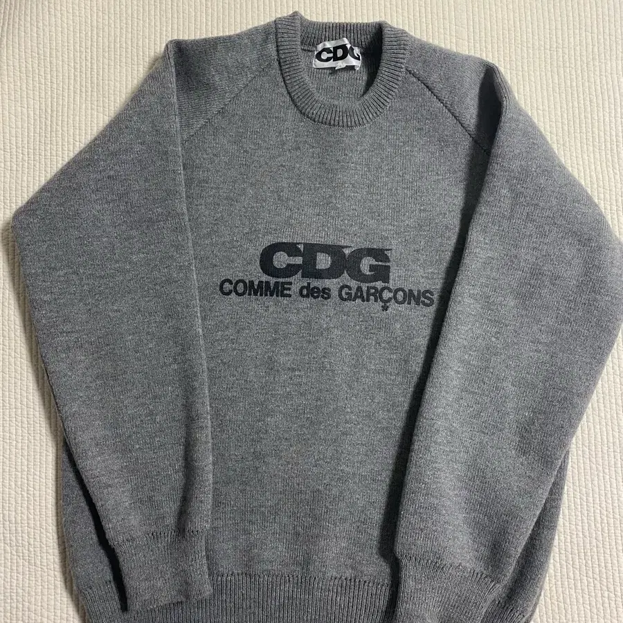 CDG 니트 그레이 L