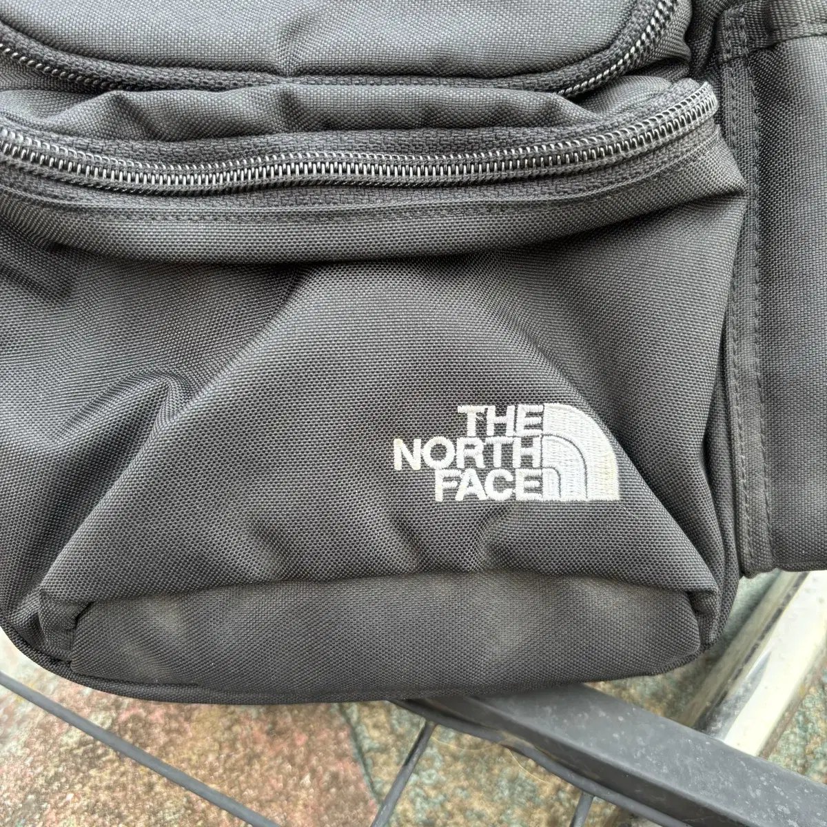 The North Face 노스페이스 블랙 미니 크로스백