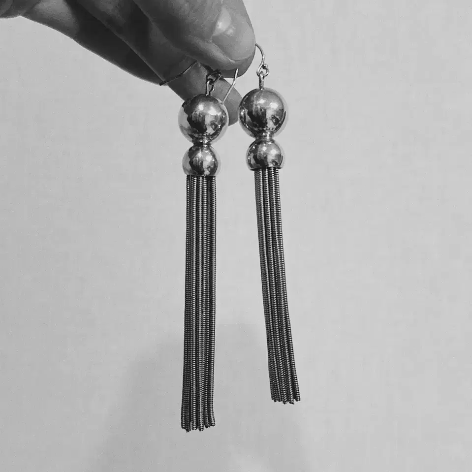 Sophie buhai benton earring 소피부하이 태슬이어링