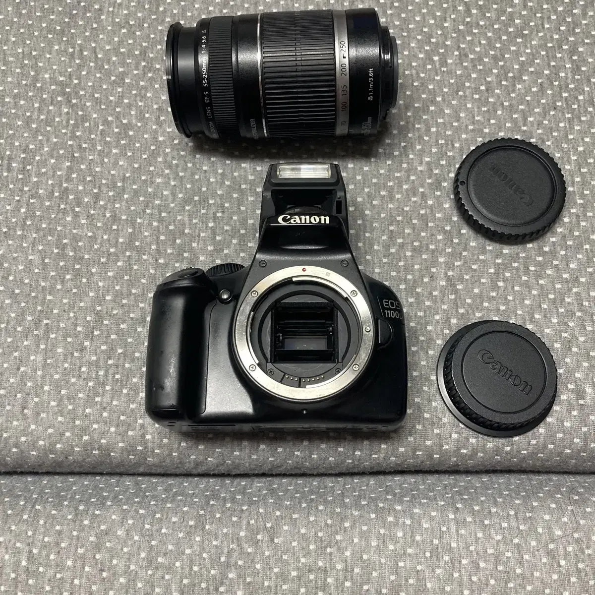 Canon EOS 1100 lens set camera