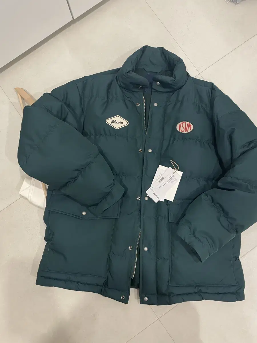 Visvim bering down jacket 4size green