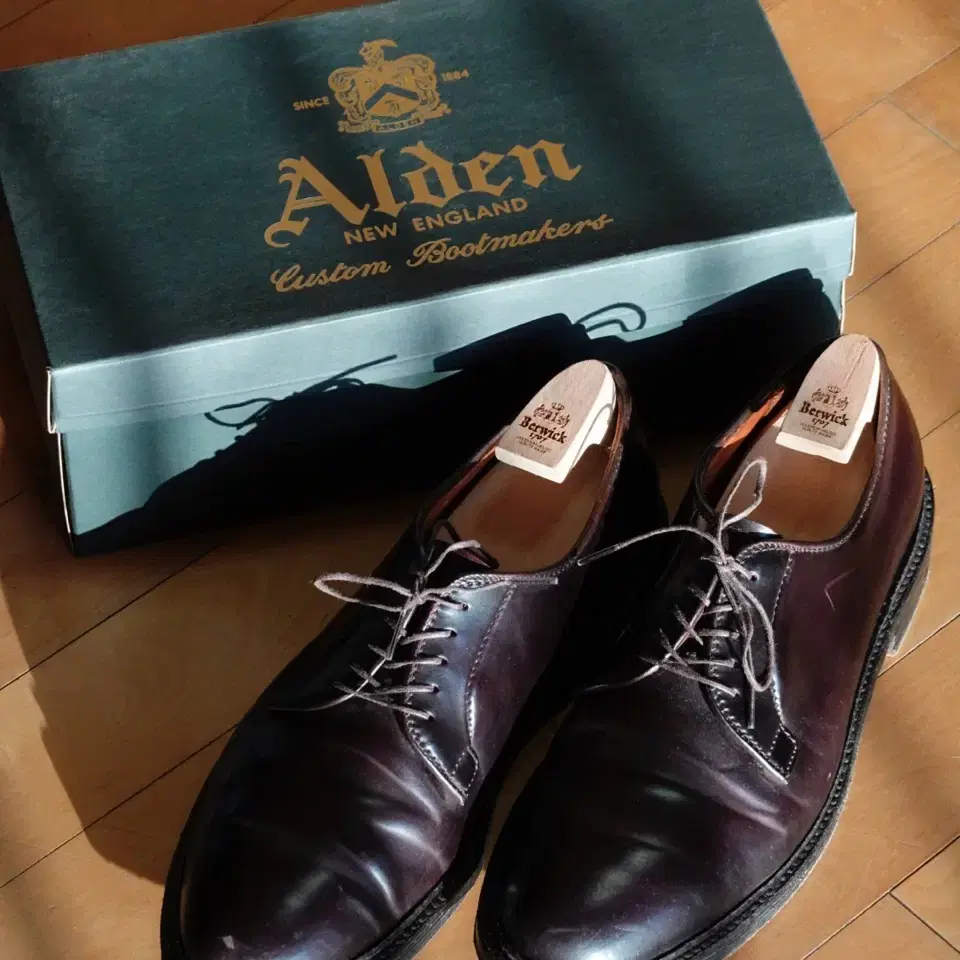 ALDEN 990 8 1/2(265) 알든 990 버건디