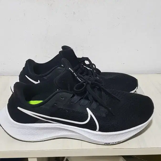 택포 250~255 정품 남여공용 NIKE ZOOM-AIR 초경량 쿠션화