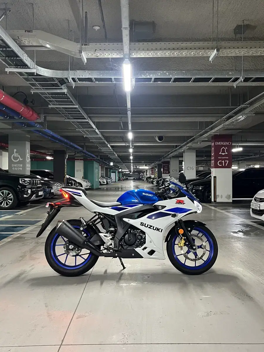 스즈키 gsx-r125 24년식 신차급! 업자 XX