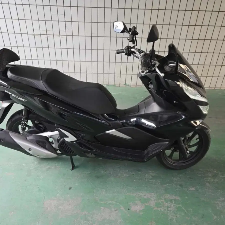 대구 PCX125 ABS 실키로수 1100km 팔아요