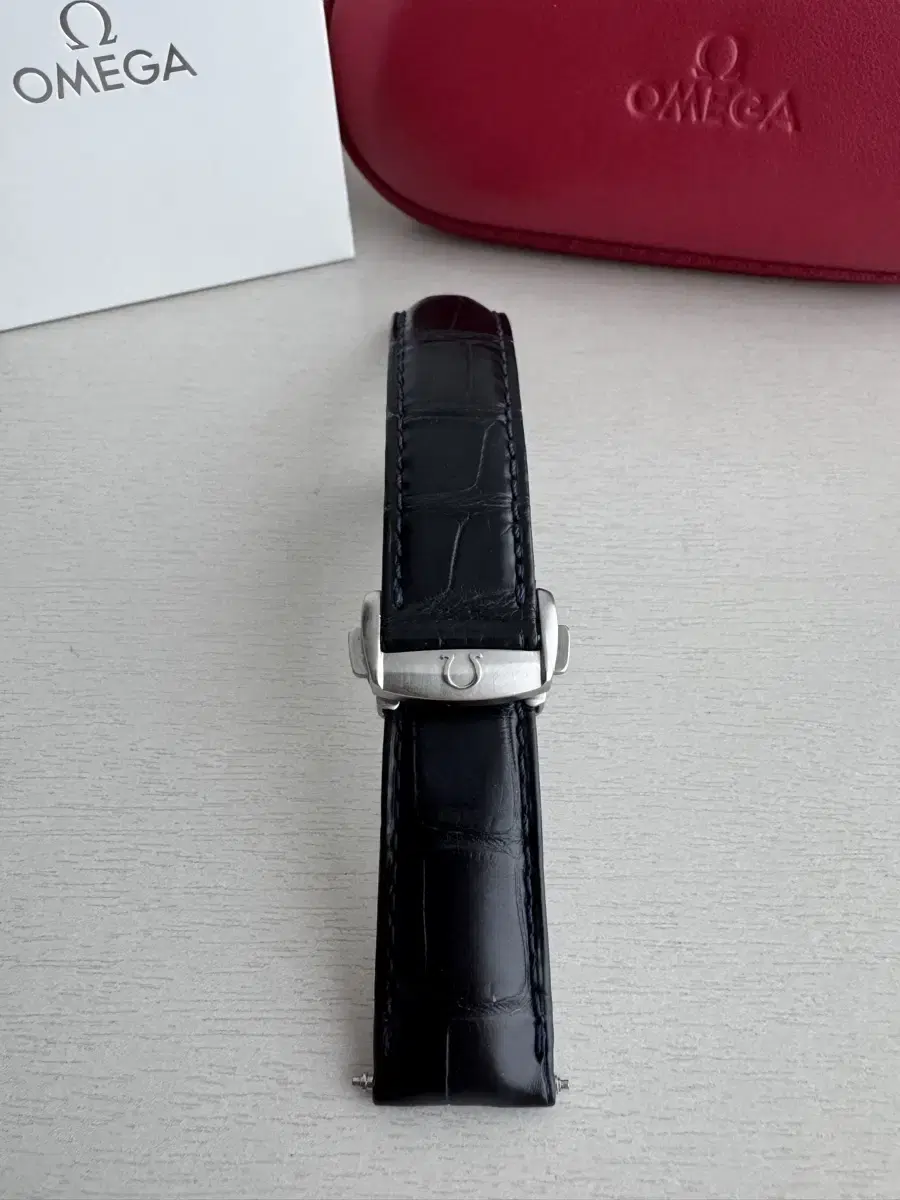 Omega genuine leather black strap (20*18) + genuine de-buckle + a