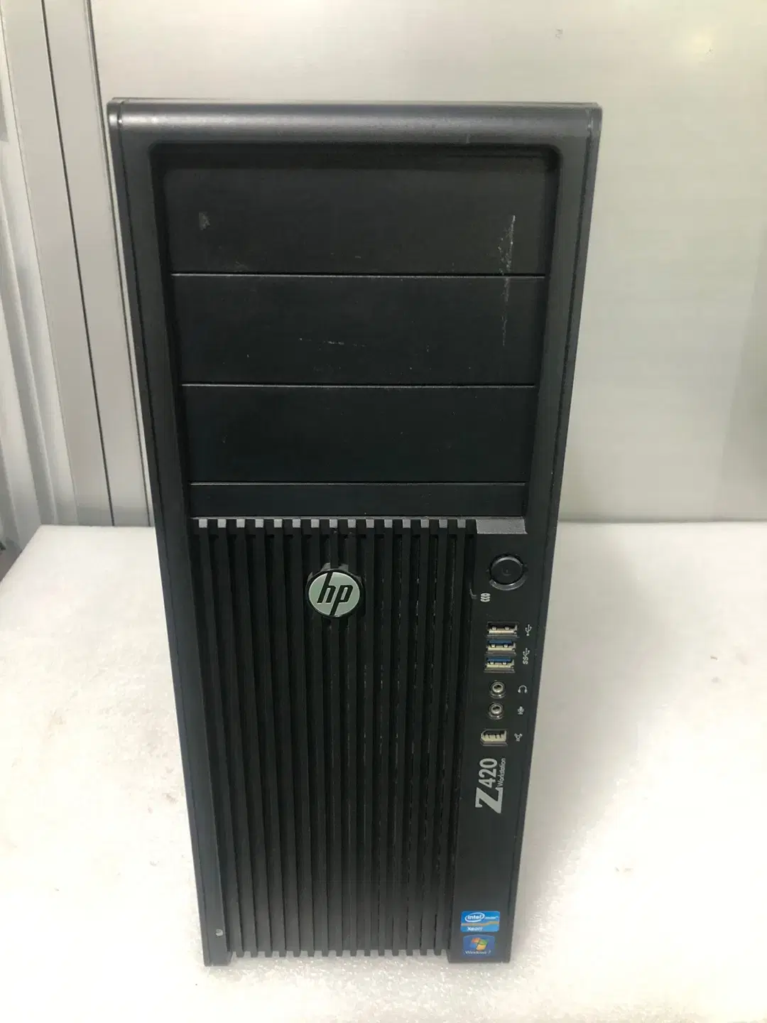 HP Z420 워크스테이션 E5-1603/32G/SSD250G/K2000