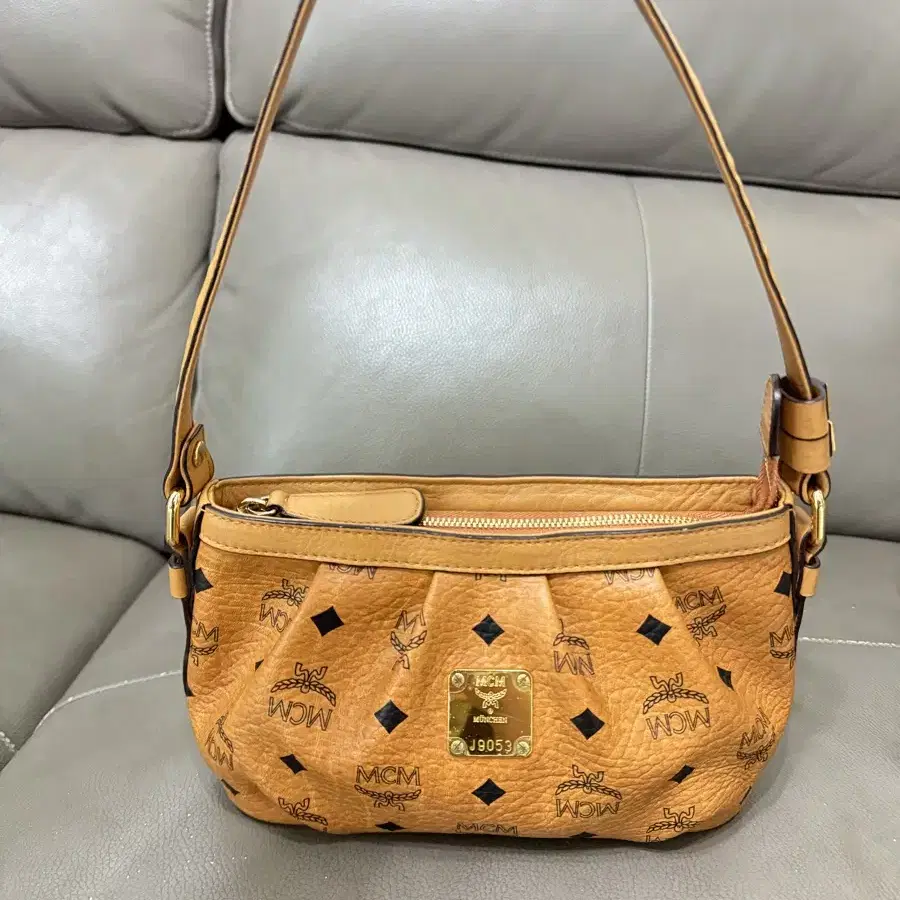 정품 mcm 가방