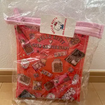 헬로키티 45주년 키티 파우치 구하기 어려움 초레어