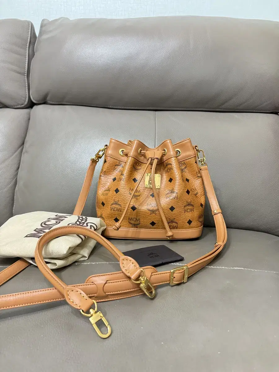 정품 mcm 가방