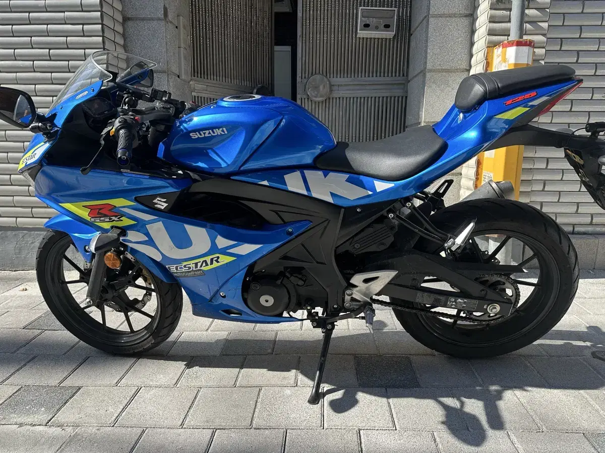 대구 스즈끼 gsx-r125 2023년식 신차급 68@@km