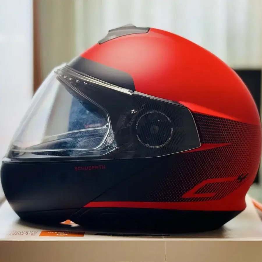 슈베르트Schuberth C4헬멧 RESONANCE RED/size61