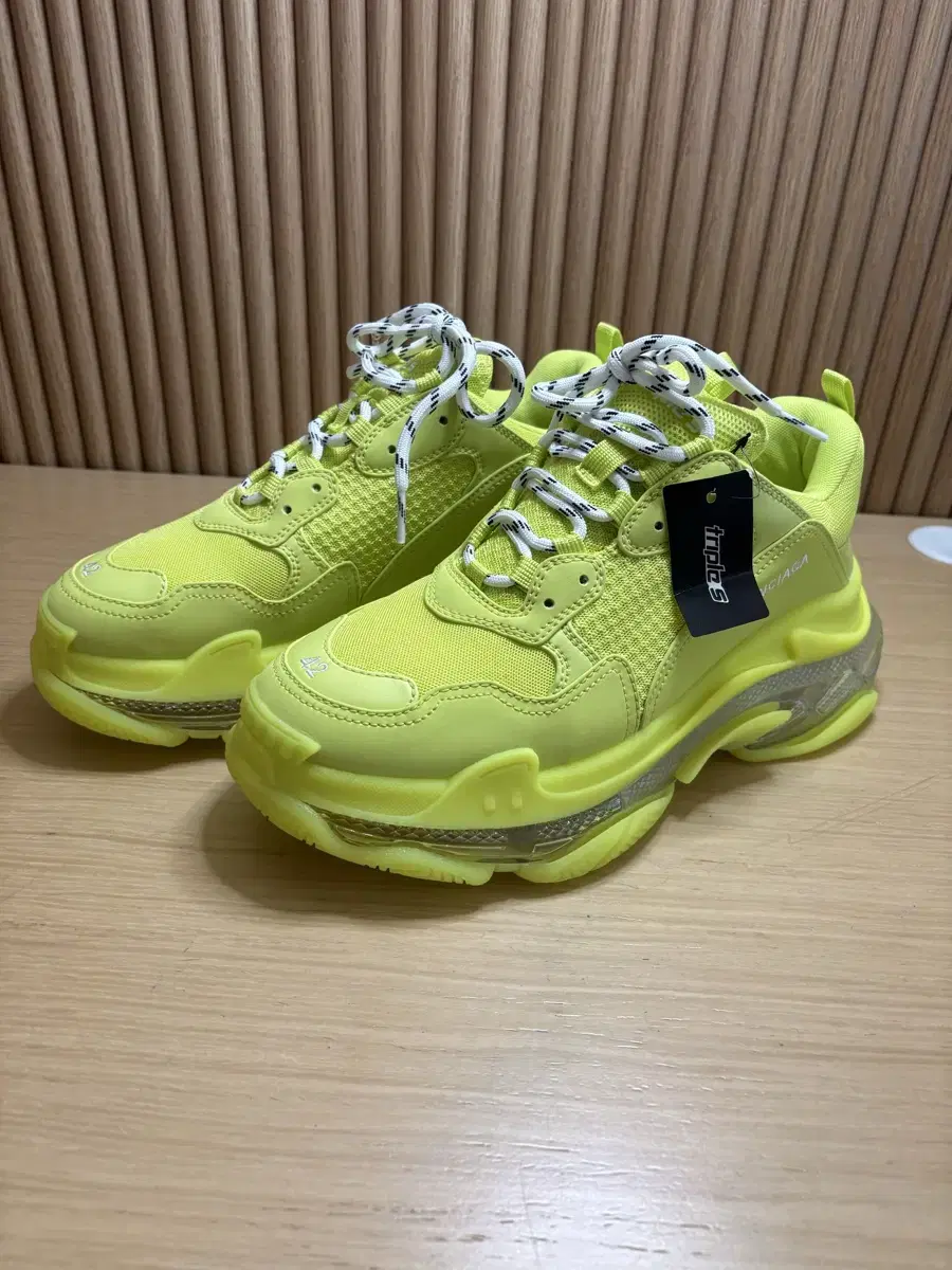 Balenciaga Shoes Triple S Clear Sole Neon Green 2019