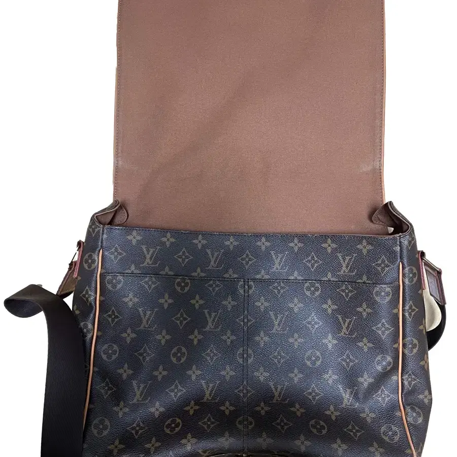 루이비통 메신저백 louis vuitton abbesses