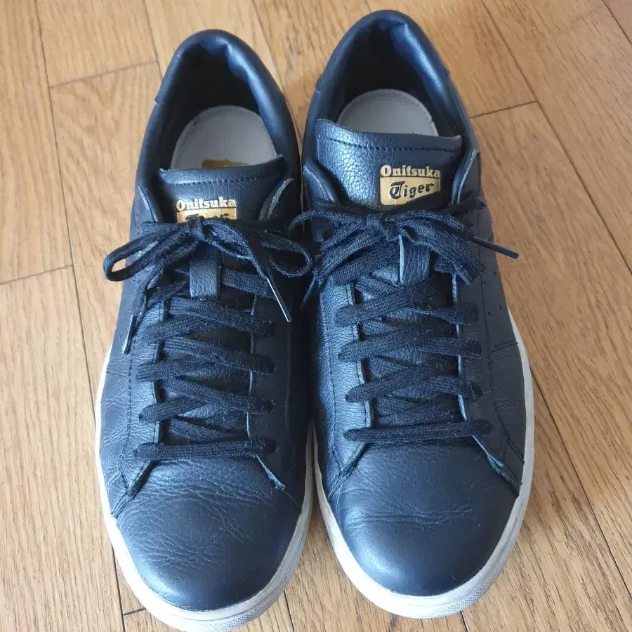 Onitsuka Tiger가죽운동화 D715L 270