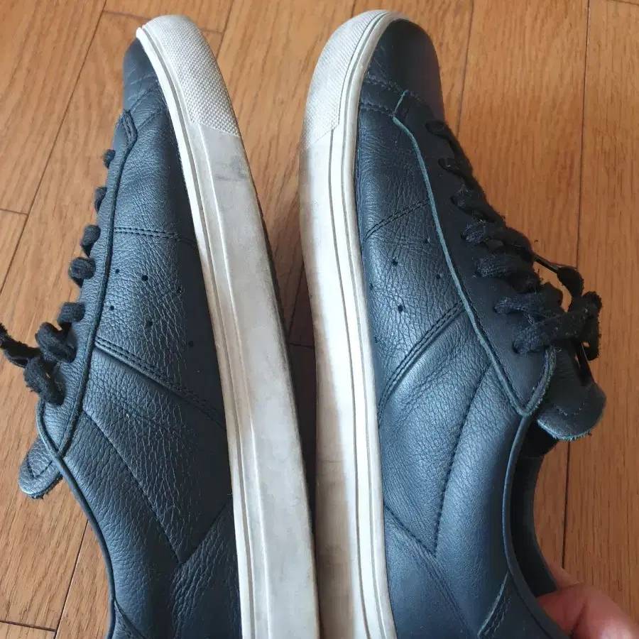 Onitsuka Tiger가죽운동화 D715L 270