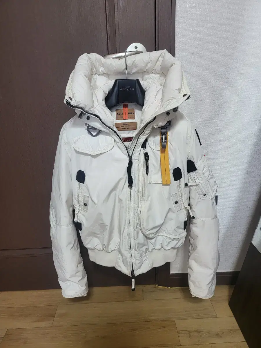 Parajumpers Gobi White Padding 22FW S size